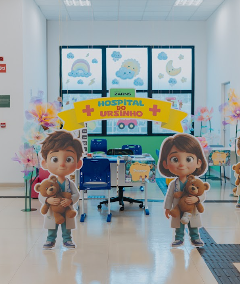 Criança participa de atividade do Hospital do Ursinho na Zarns Itumbiara